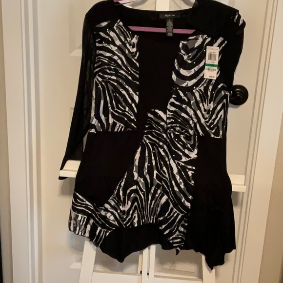 Style & Co. Tops - NWT. Style &  Co exotic print black and white blouse